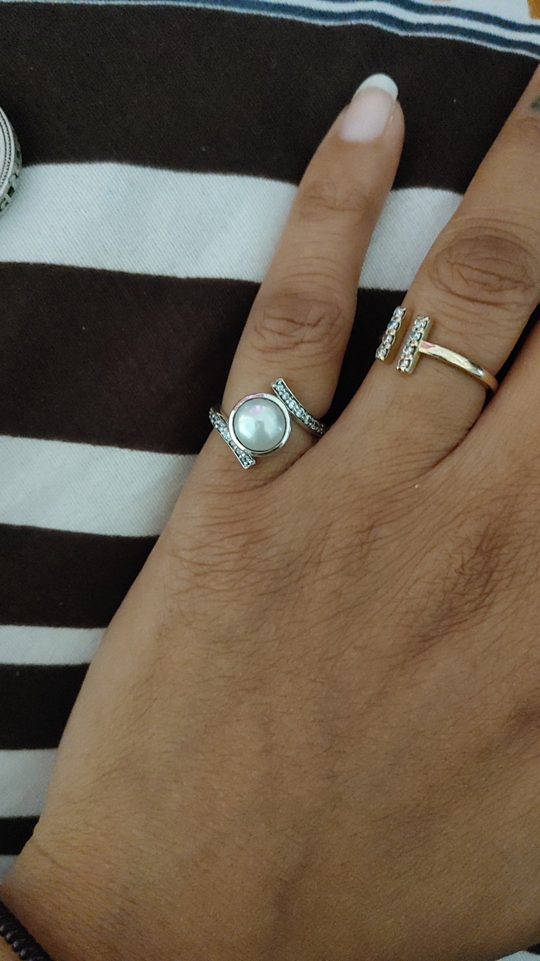 Calming pearl ring