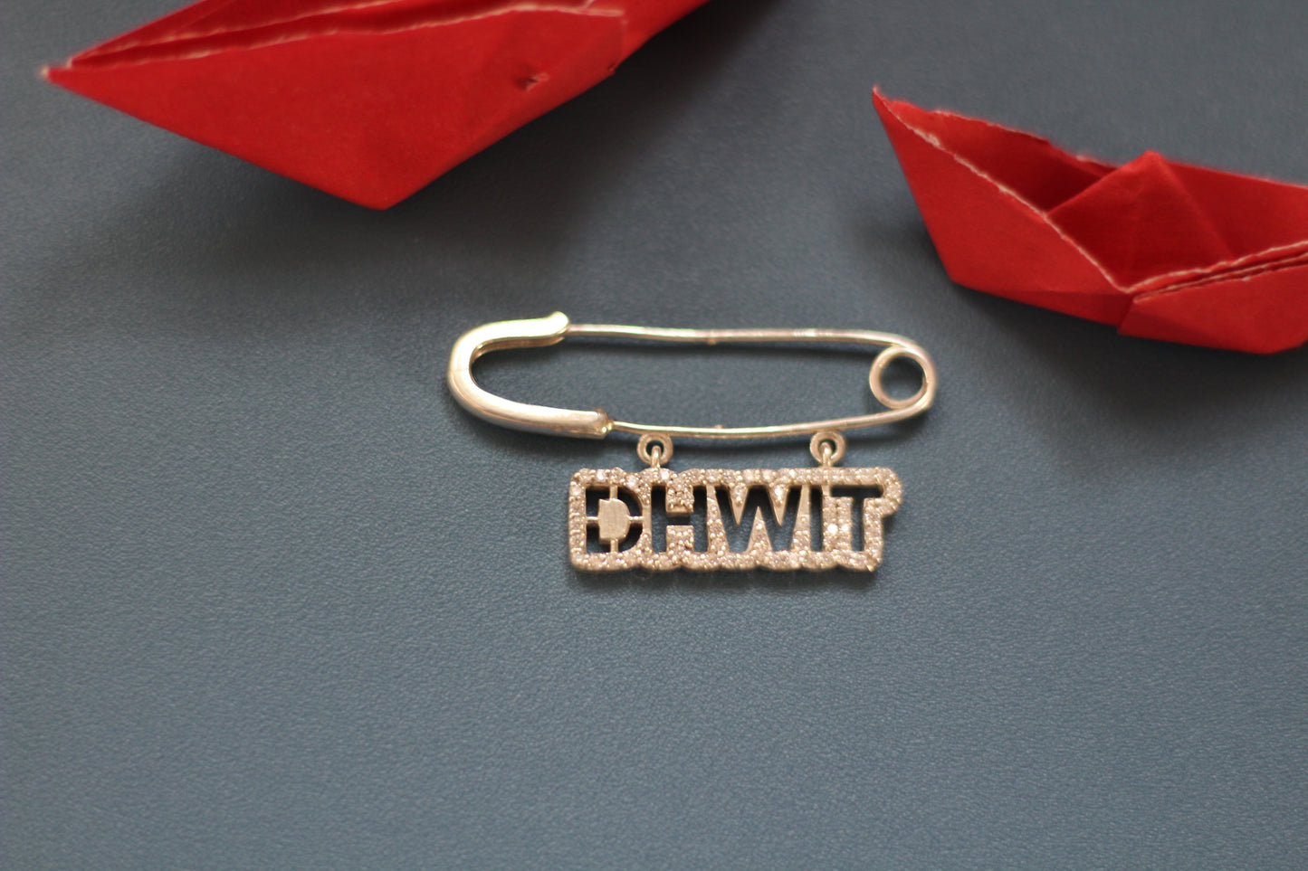 Customized Name Brooch