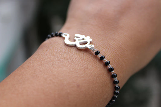 Om Bracelet - Fankaarii