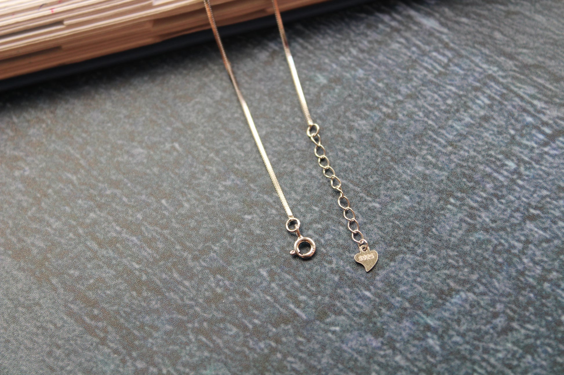 Roohi- Anklet