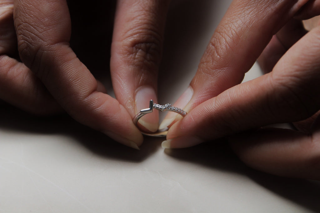 MEERA- Twin Heart Ring