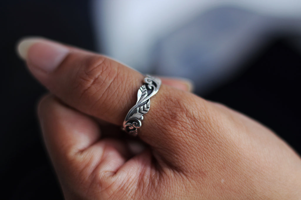RUHAANI- Handcrafted Thumb ring
