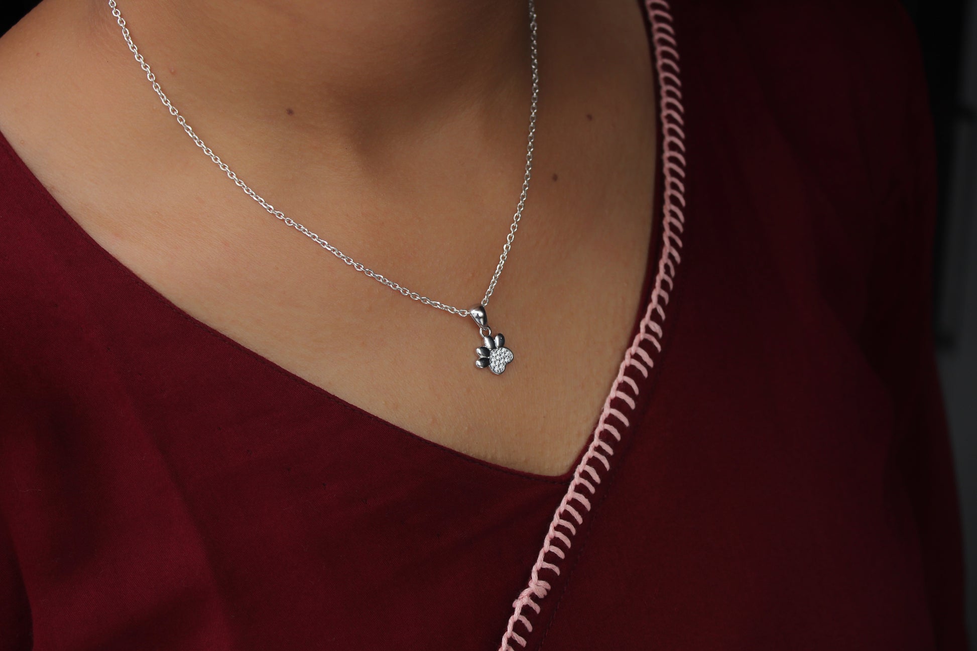 PAWSH- Paw shape Pendant