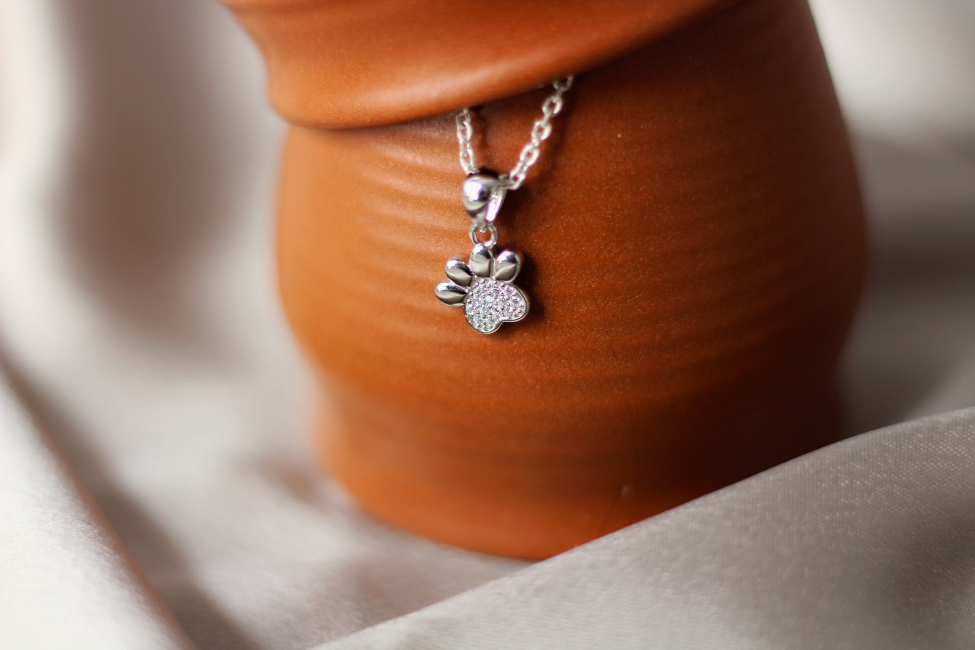 PAWSH- Paw shape Pendant