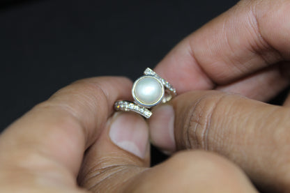 Calming pearl ring