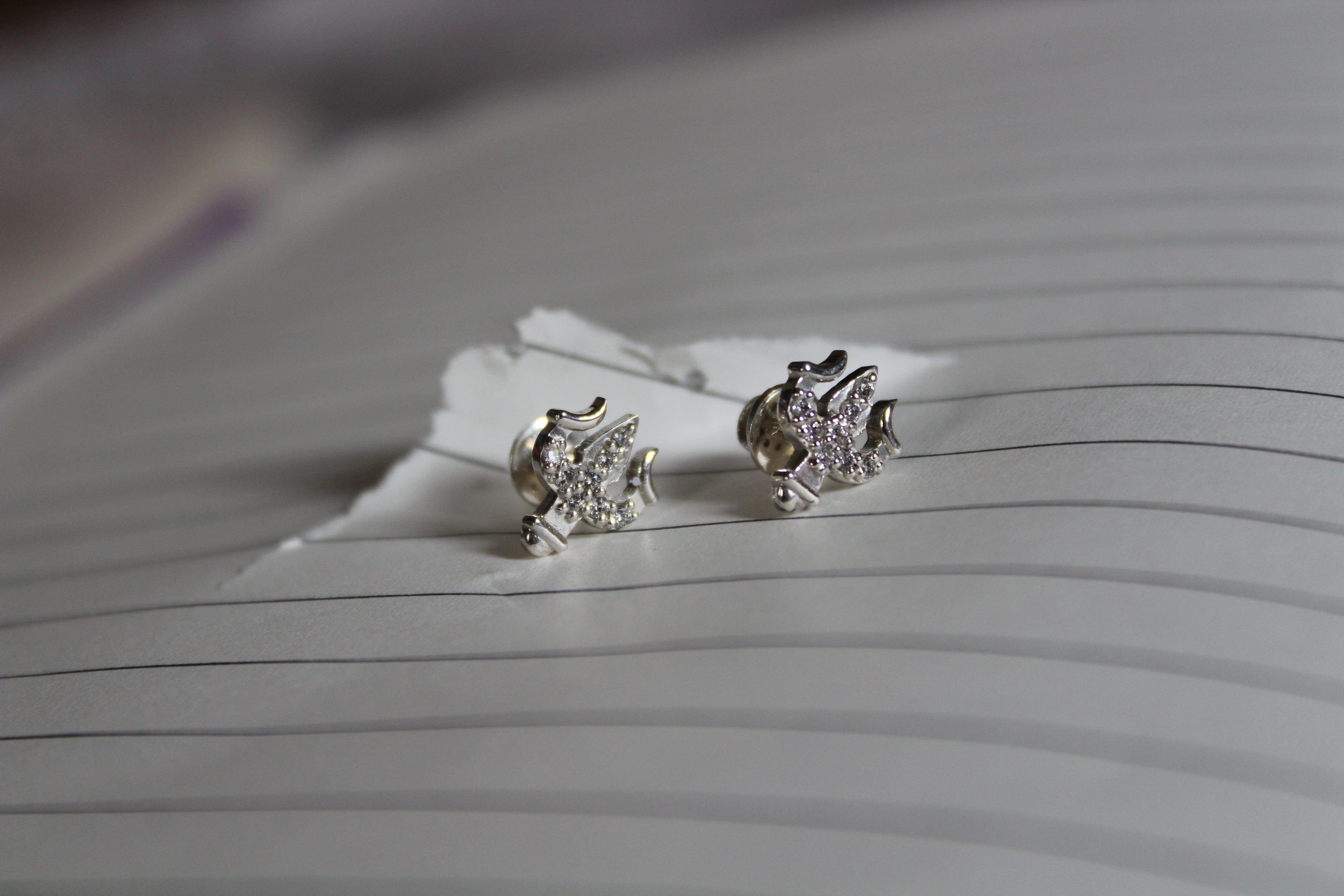 Trishul ear studs