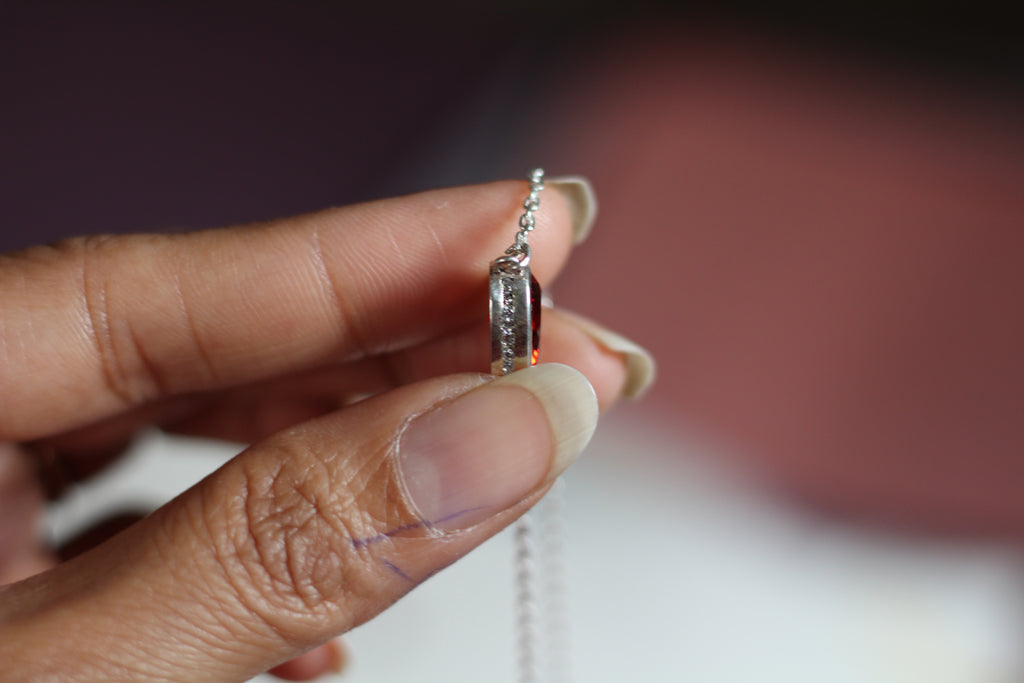 Sweetheart necklace