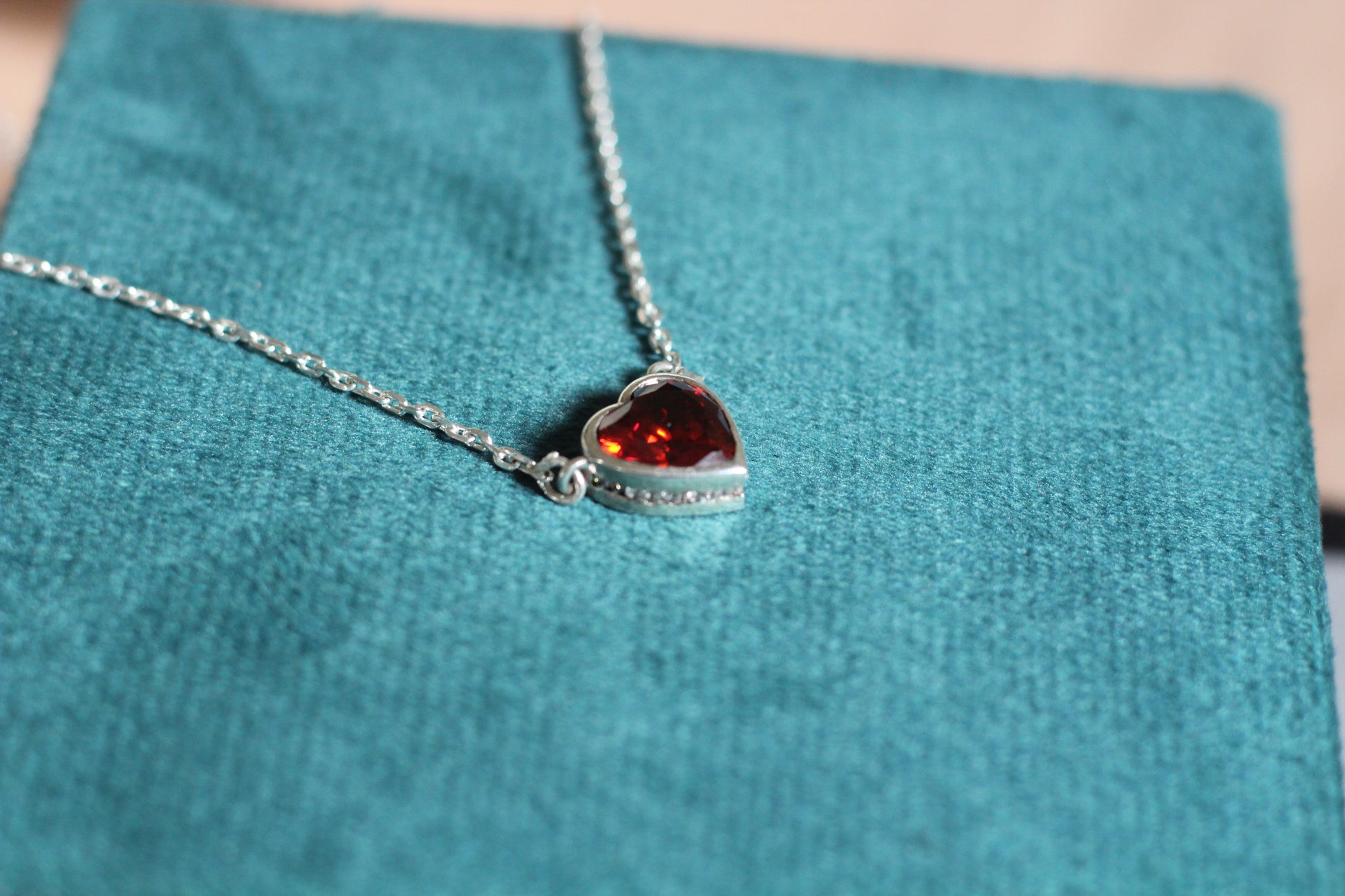Sweetheart necklace