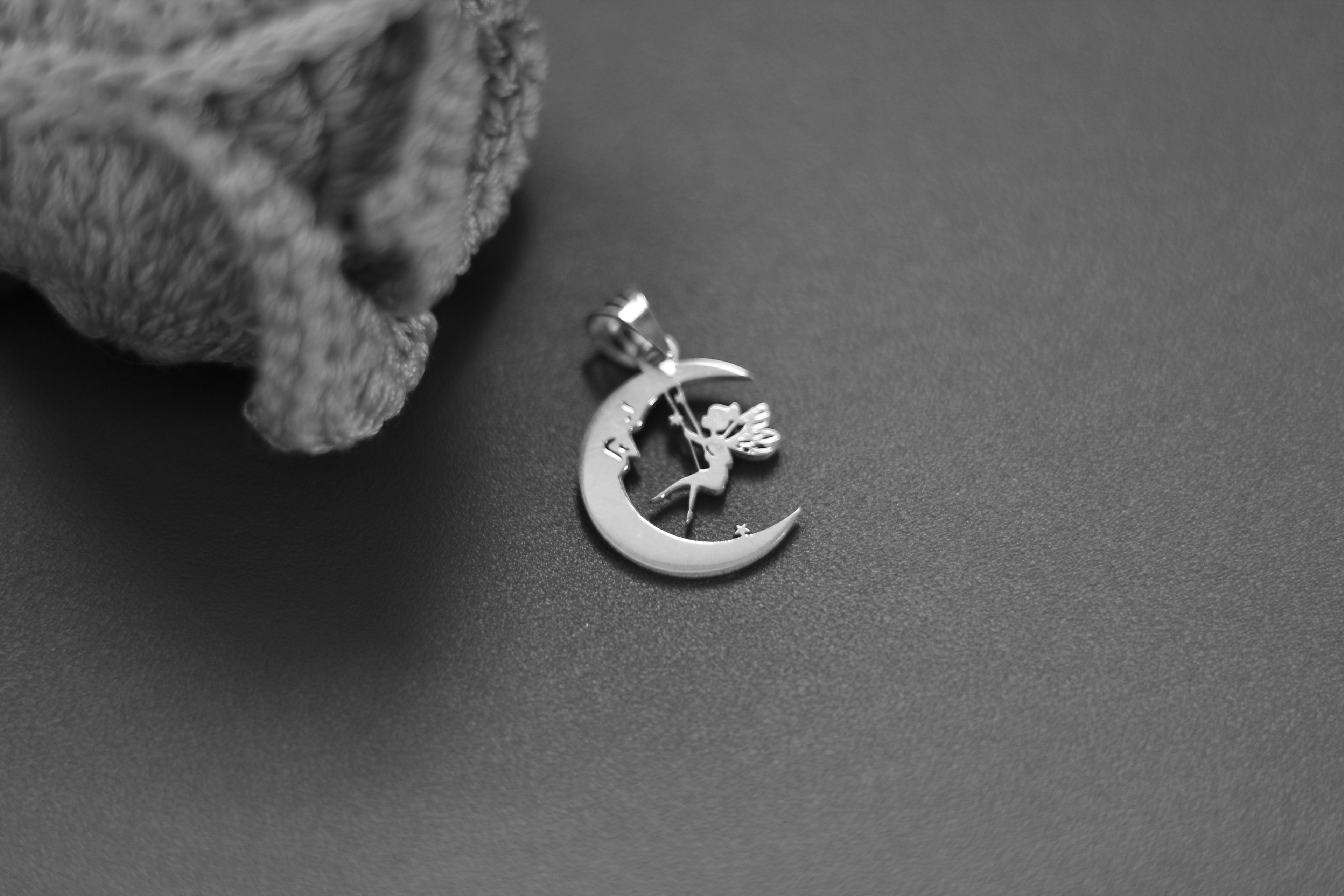 CHAND KA TUKDA- Pendant