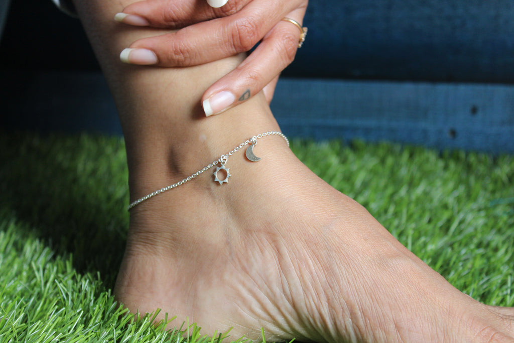 SUN & MOON