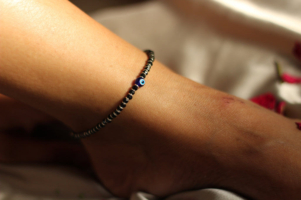 NAZARBATTU Black Beads(Adjustable)