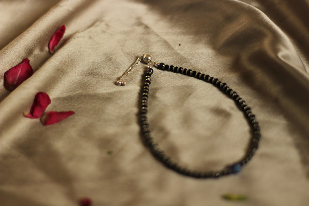 NAZARBATTU Black Beads(Adjustable)