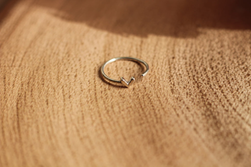 MINIMALIST Heart Ring